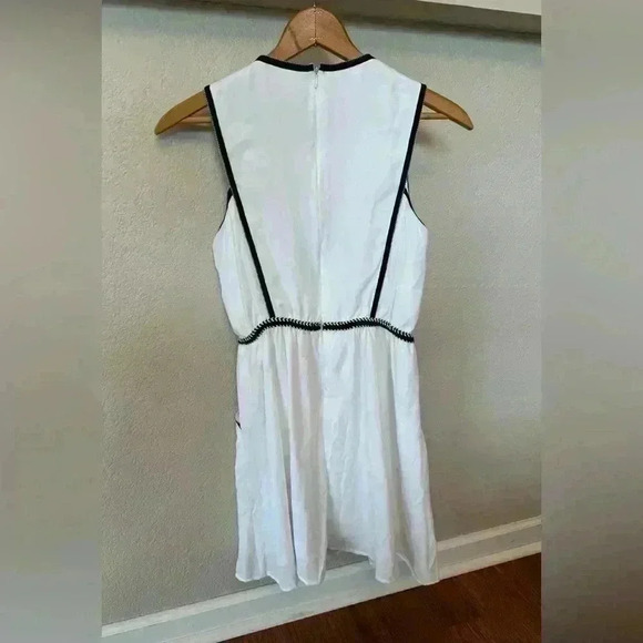 Maison Jules Crochet-Trim Fit & Flare White-Black Dress Women’s Size S NWT - Picture 6 of 12